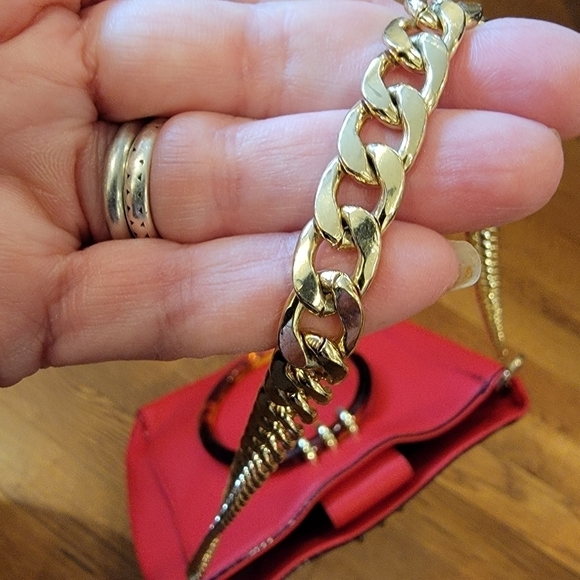 Gianni Bini Red Vegan Leather Purse Tortoise Ring Handles and Chain strap - Picture 9 of 16